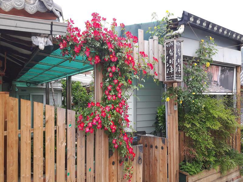 1928 Suimmaru Hanok Guesthouse จอนจู ภายนอก รูปภาพ