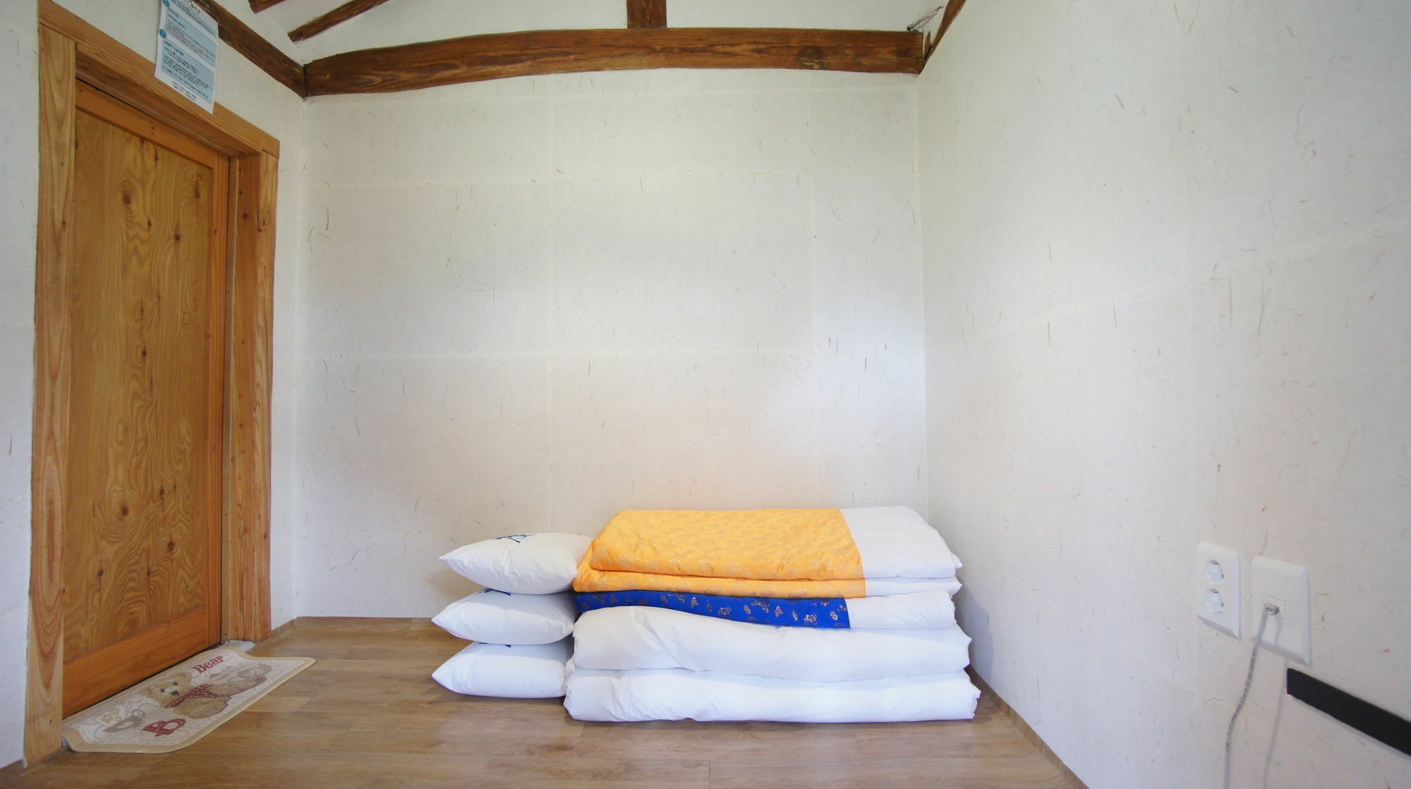 1928 Suimmaru Hanok Guesthouse จอนจู ภายนอก รูปภาพ
