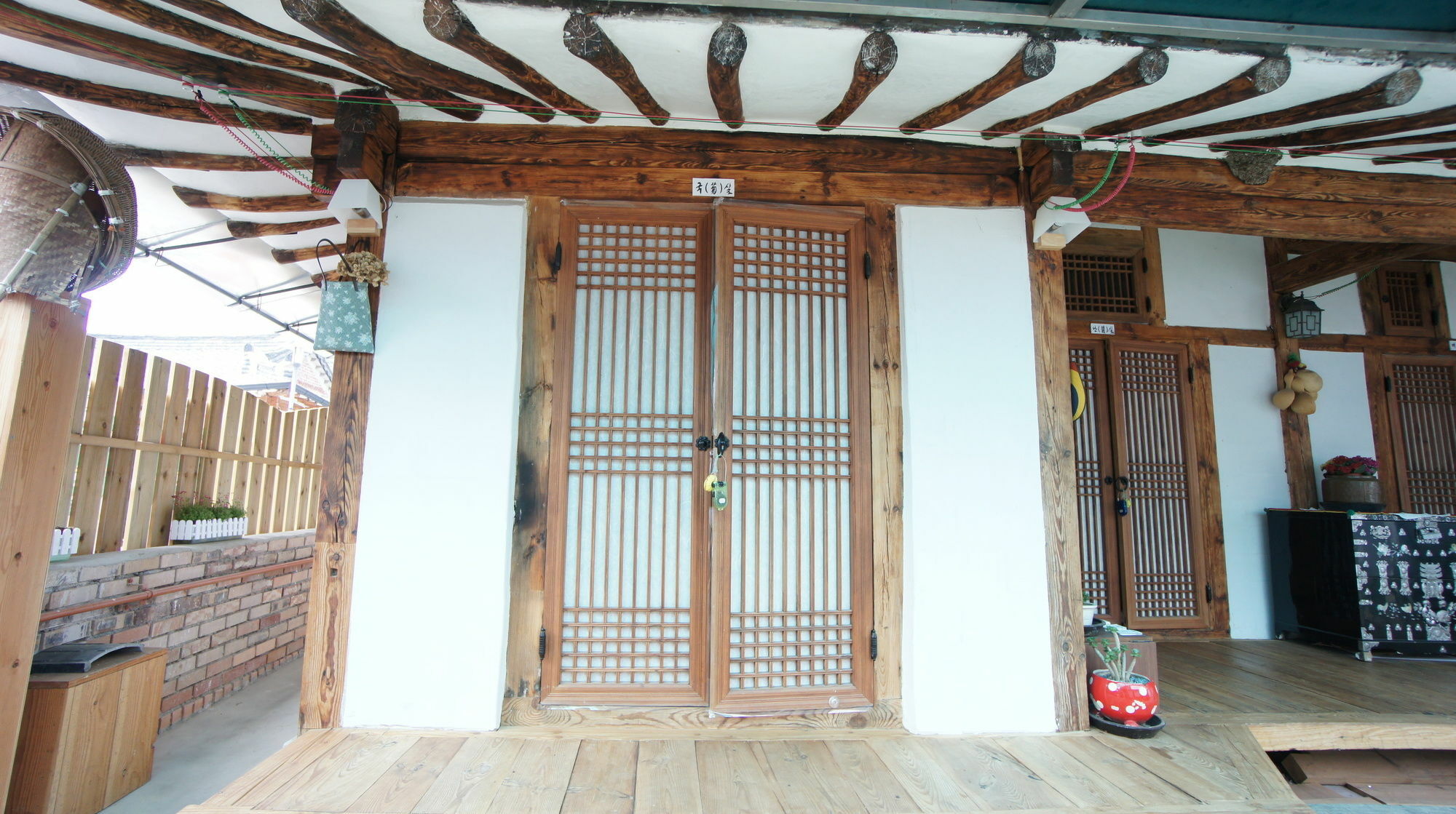 1928 Suimmaru Hanok Guesthouse จอนจู ภายนอก รูปภาพ